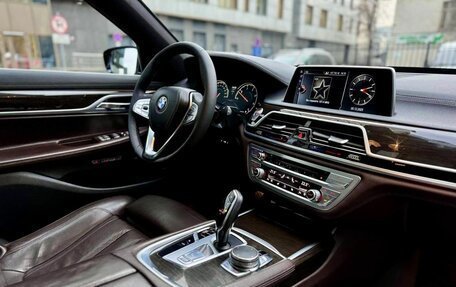BMW 7 серия, 2017 год, 2 775 000 рублей, 3 фотография