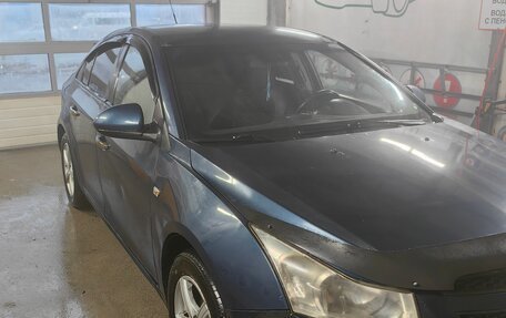 Chevrolet Cruze II, 2009 год, 430 000 рублей, 6 фотография