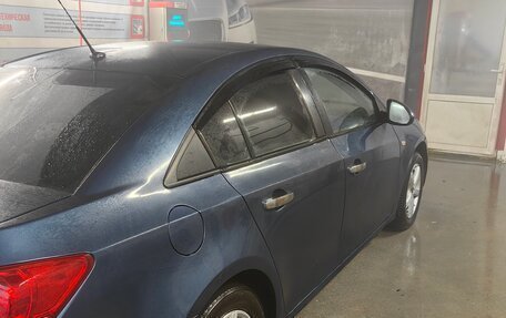 Chevrolet Cruze II, 2009 год, 430 000 рублей, 5 фотография