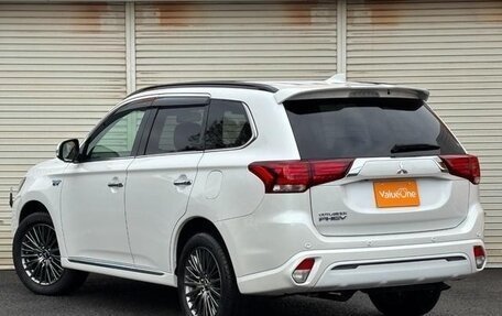 Mitsubishi Outlander III рестайлинг 3, 2020 год, 2 120 911 рублей, 4 фотография