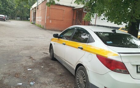 Hyundai Solaris II рестайлинг, 2016 год, 480 000 рублей, 5 фотография