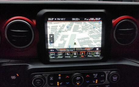 Jeep Wrangler, 2021 год, 5 170 000 рублей, 14 фотография