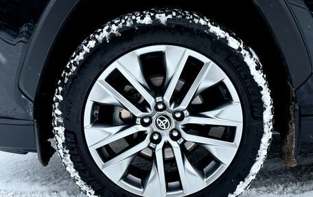 Toyota RAV4, 2021 год, 3 790 000 рублей, 7 фотография