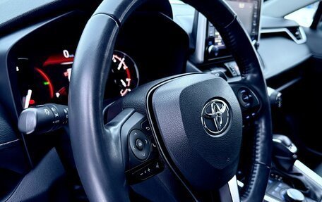 Toyota RAV4, 2021 год, 3 790 000 рублей, 17 фотография