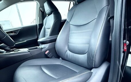 Toyota RAV4, 2021 год, 3 790 000 рублей, 18 фотография