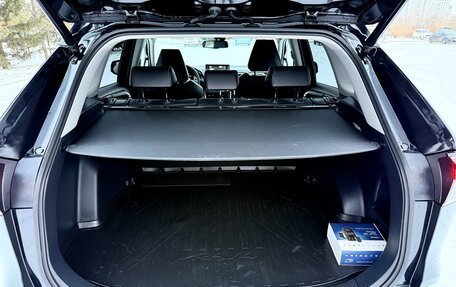 Toyota RAV4, 2021 год, 3 790 000 рублей, 34 фотография