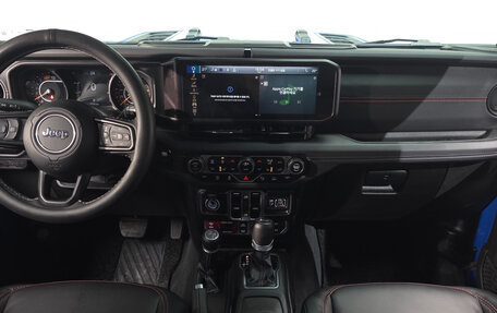 Jeep Wrangler, 2025 год, 6 810 000 рублей, 7 фотография