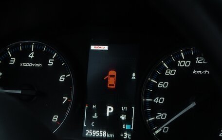 Mitsubishi Outlander III рестайлинг 3, 2013 год, 1 300 000 рублей, 4 фотография