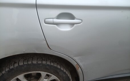 Mitsubishi Outlander III рестайлинг 3, 2013 год, 1 300 000 рублей, 7 фотография