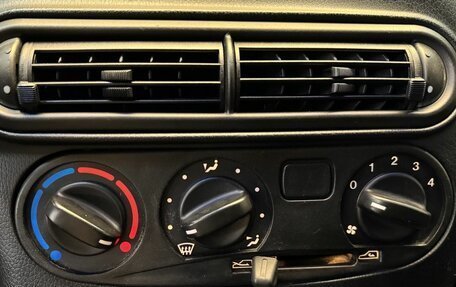 Chevrolet Niva I рестайлинг, 2007 год, 329 000 рублей, 18 фотография