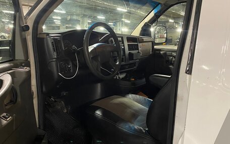 Chevrolet Express II, 2006 год, 1 200 000 рублей, 10 фотография