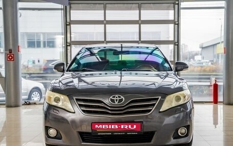 Toyota Camry, 2010 год, 898 000 рублей, 2 фотография
