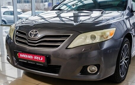 Toyota Camry, 2010 год, 898 000 рублей, 10 фотография