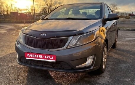 KIA Rio III рестайлинг, 2014 год, 750 000 рублей, 2 фотография