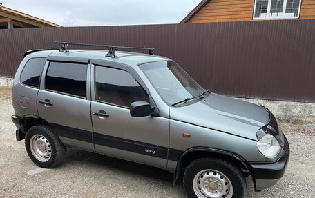Chevrolet Niva I рестайлинг, 2008 год, 258 000 рублей, 3 фотография