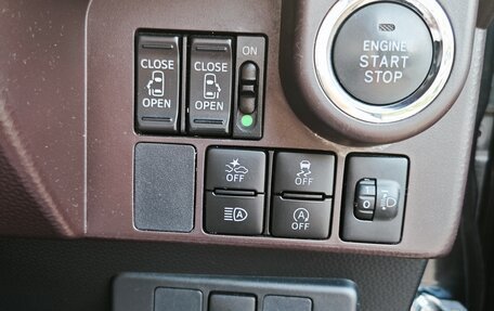 Toyota Roomy I, 2019 год, 1 120 000 рублей, 9 фотография