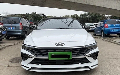 Hyundai Elantra, 2023 год, 1 410 000 рублей, 2 фотография