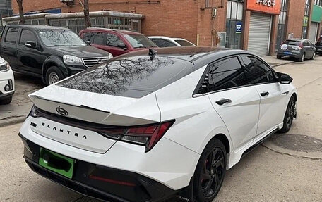 Hyundai Elantra, 2023 год, 1 410 000 рублей, 4 фотография