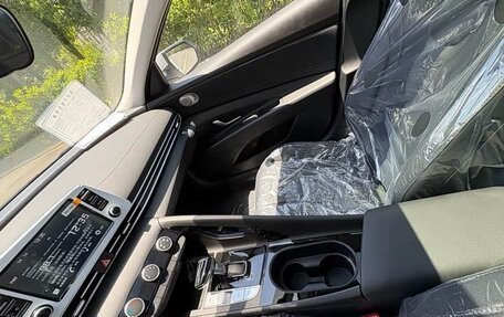 Hyundai Elantra, 2025 год, 1 750 000 рублей, 5 фотография