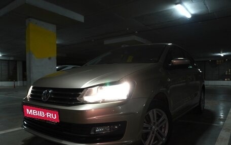 Volkswagen Polo VI (EU Market), 2015 год, 1 170 000 рублей, 2 фотография