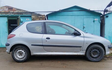 Peugeot 206, 2002 год, 230 000 рублей, 2 фотография
