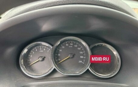 Renault Logan II, 2016 год, 480 000 рублей, 9 фотография