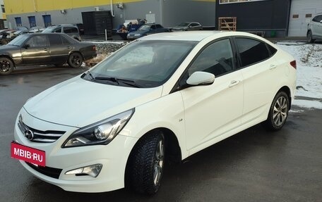 Hyundai Solaris II рестайлинг, 2015 год, 920 000 рублей, 7 фотография