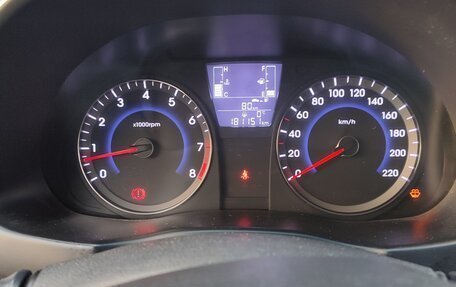 Hyundai Solaris II рестайлинг, 2015 год, 920 000 рублей, 17 фотография