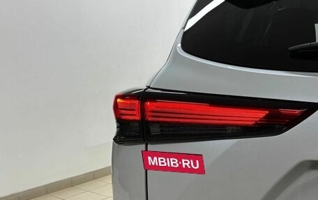 Toyota Highlander, 2025 год, 5 990 000 рублей, 10 фотография