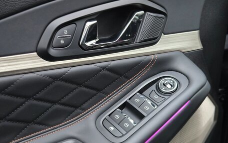 CheryExeed TXL, 2023 год, 2 699 000 рублей, 14 фотография