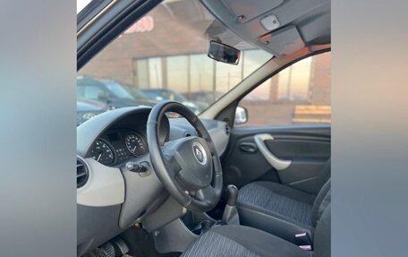 Renault Logan I, 2010 год, 310 000 рублей, 2 фотография