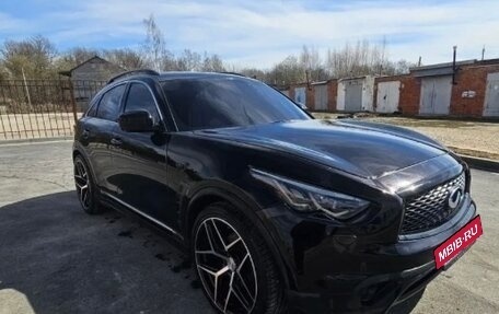 Infiniti FX II, 2011 год, 1 550 000 рублей, 4 фотография