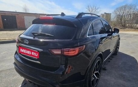 Infiniti FX II, 2011 год, 1 550 000 рублей, 9 фотография
