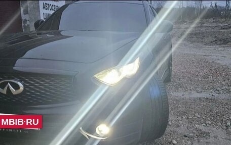 Infiniti FX II, 2011 год, 1 550 000 рублей, 12 фотография