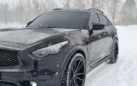 Infiniti FX II, 2011 год, 1 550 000 рублей, 25 фотография