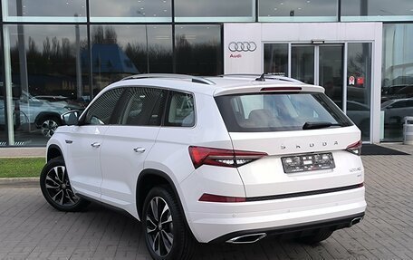 Skoda Kodiaq I, 2025 год, 5 300 000 рублей, 6 фотография