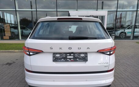 Skoda Kodiaq I, 2025 год, 5 300 000 рублей, 17 фотография