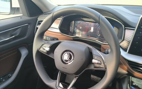 Skoda Kodiaq I, 2025 год, 5 300 000 рублей, 30 фотография