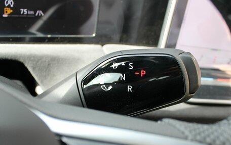 Volkswagen Tiguan, 2025 год, 5 000 000 рублей, 14 фотография