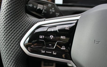 Volkswagen Tiguan, 2025 год, 5 000 000 рублей, 12 фотография