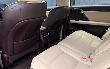 Lexus RX IV рестайлинг, 2016 год, 3 950 000 рублей, 12 фотография