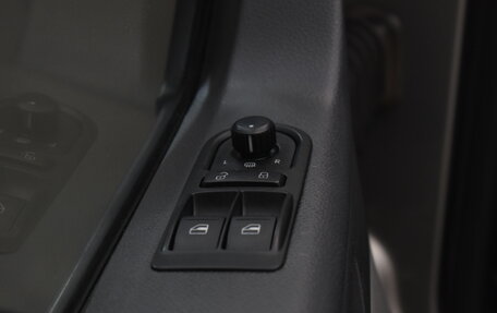 Volkswagen Caravelle T5, 2010 год, 1 860 000 рублей, 9 фотография