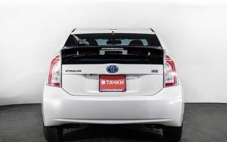 Toyota Prius, 2014 год, 1 200 000 рублей, 4 фотография