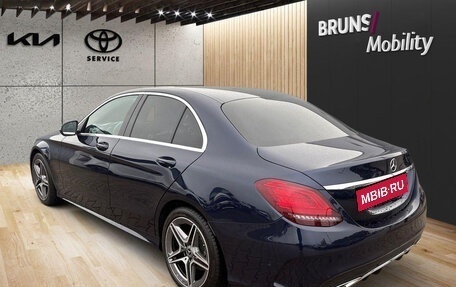 Mercedes-Benz C-Класс, 2021 год, 3 150 000 рублей, 3 фотография