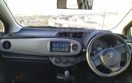 Toyota Vitz, 2013 год, 765 000 рублей, 4 фотография