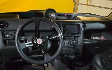 Scion xB II рестайлинг, 2004 год, 520 000 рублей, 7 фотография