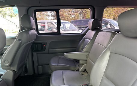 Hyundai Grand Starex Grand Starex I рестайлинг 2, 2013 год, 1 300 000 рублей, 11 фотография