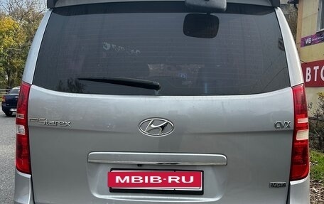 Hyundai Grand Starex Grand Starex I рестайлинг 2, 2013 год, 1 300 000 рублей, 8 фотография