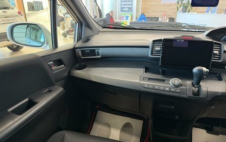 Honda Freed I, 2012 год, 1 199 999 рублей, 14 фотография