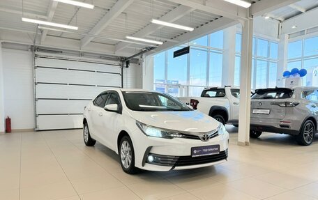 Toyota Corolla, 2016 год, 1 599 999 рублей, 8 фотография